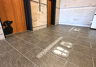 館内サインの画像